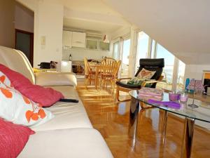 Apt Panorama with great sea view