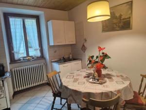 Accogliente nido di Silvia nel cuore di Caderzone Terme