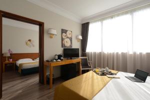 Hotel The Brand