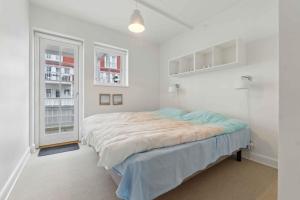 Lovely Holiday Home With Harbor View