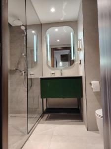 Премиальная студия на первой линии 3122