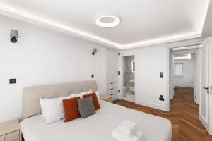 Spacious 5-Bedroom Family Home in Prime Location