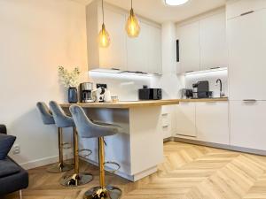 Jarzebinowa Loft III by JumpInHere