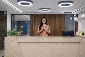 Qotel Signature - Golf Course Road & Sector 53