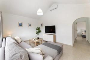 CASA ARRIETA - N 4 by Escape Home