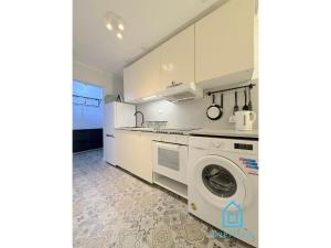 Snake Room 5 min to Old Town Gdańsk