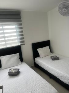 Spacious Flat with stunning Views Great Location