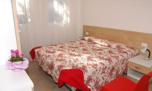 Cozy retreat 500mt from the sea