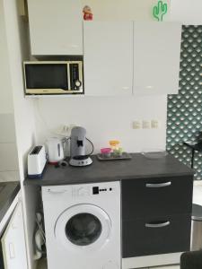 Quiet apartment in Nantes city center with Secure parking