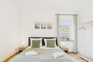 Holzkunst & Heimatgefühl FeWo für Familie & Freunde