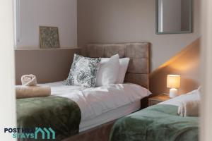 Large 4BR Cosy House - Contractor & Long Stays - Leeds - Fast Wifi - Parking