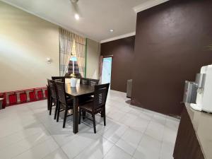 Villa Dr Din