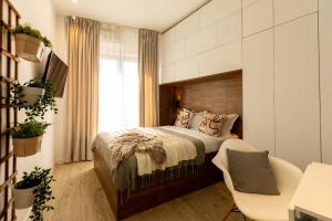 Sophisticated Comfort in the Heart of the City - Romana Square Living