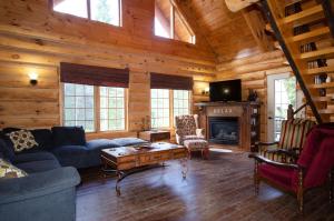 Le Chalet Le Bois Rond Des Ruisseaux