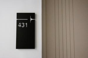 Aurea Via Stays - Unit 431 at One Rosebank