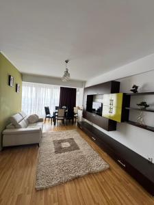 Class Belvedere Apartments