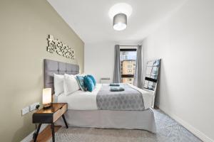 One bed apt opp tube station central line