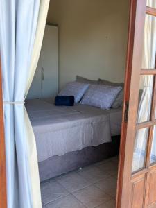 Casa com 3 quartos em condomínio com piscina