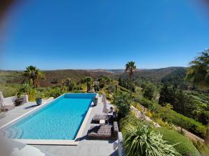 Villa Surga, a luxurious and exclusive romantic villa in the Algarve