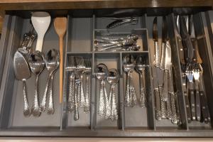 Urban Retreat Walkable to City & Salthill with Free Parking