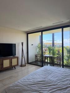 Alof Studio in the Jungle