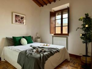 Crete Senesi House by FrancigenaApartments