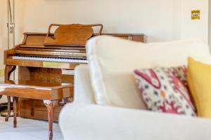 2 Bed in Llangorse oc-t30290