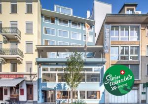 Hotel Marta - 1950's architecture in Zurich's vibrant old town, near main station
