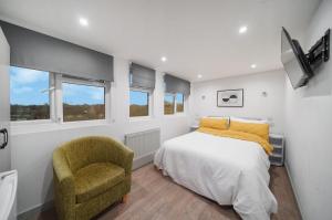 Spacious 3 bedroom, 2 bathroom house