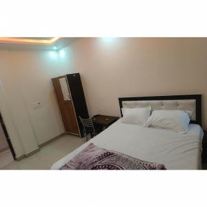 Laxmi raj awasiye hotel