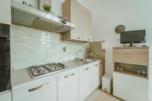 Essential White Apartment