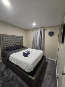 Private Queen Room Guesthouse near Stone Mountain