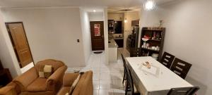 Casa - Condominio La Fontana - Cerca del Aeropuerto Viru Viru