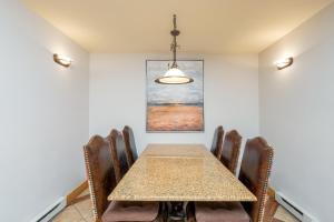 Bear Creek Lodge 201 condo