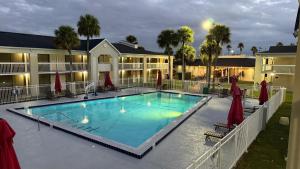 Room private near Disney