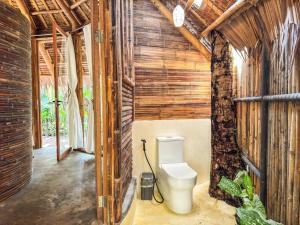 The Bamboo Houses - Tropical Gardens & Nature