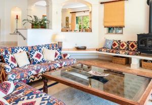 Traditional property with pool nice large garden