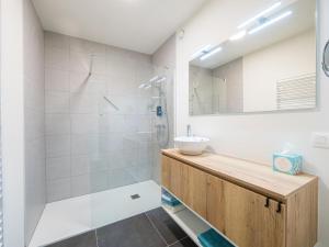 Amantha - 0102 + box 9