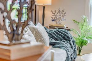 Sooke Ocean Oasis - Boutique Waterfront Rental