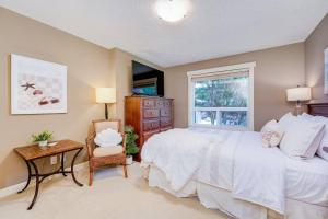 Sooke Ocean Oasis - Boutique Waterfront Rental