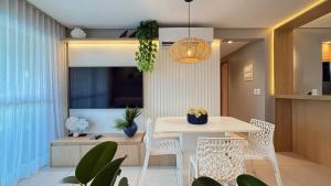 Piscina e Beira Mar, Flat Pé na Areia