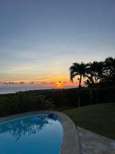Casa Amalfi Luxury Oceanview Villa with Pool Overlooking the Ocean