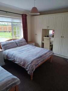 Cloonboo Lodge Nine Beds Sleeps 12