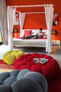 Snob Luxury Suite img10