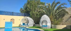 Luxury Royal Blue Family Villa 8pers private pool