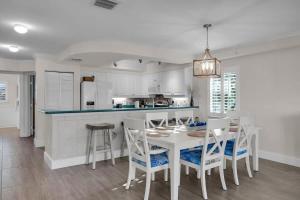 Bonefish Bungalow