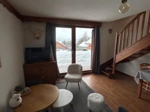 Chalet 3 Pièces, 8 Pers., Terrasse, Parking Gratuit - FR-1-504-641
