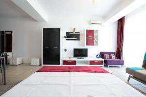 Tudor S Residence Mamaia