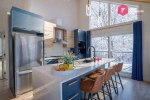 Le Bellevue - Chalet avec spa privé TV 65" Sonos à Pont Rouge - Resort près de Québec
