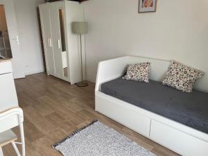 Charmant studio 22m très calme balcon parking